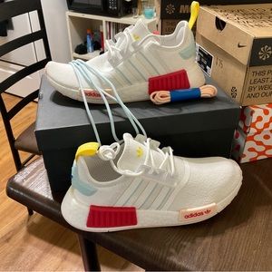 women nmd r1
